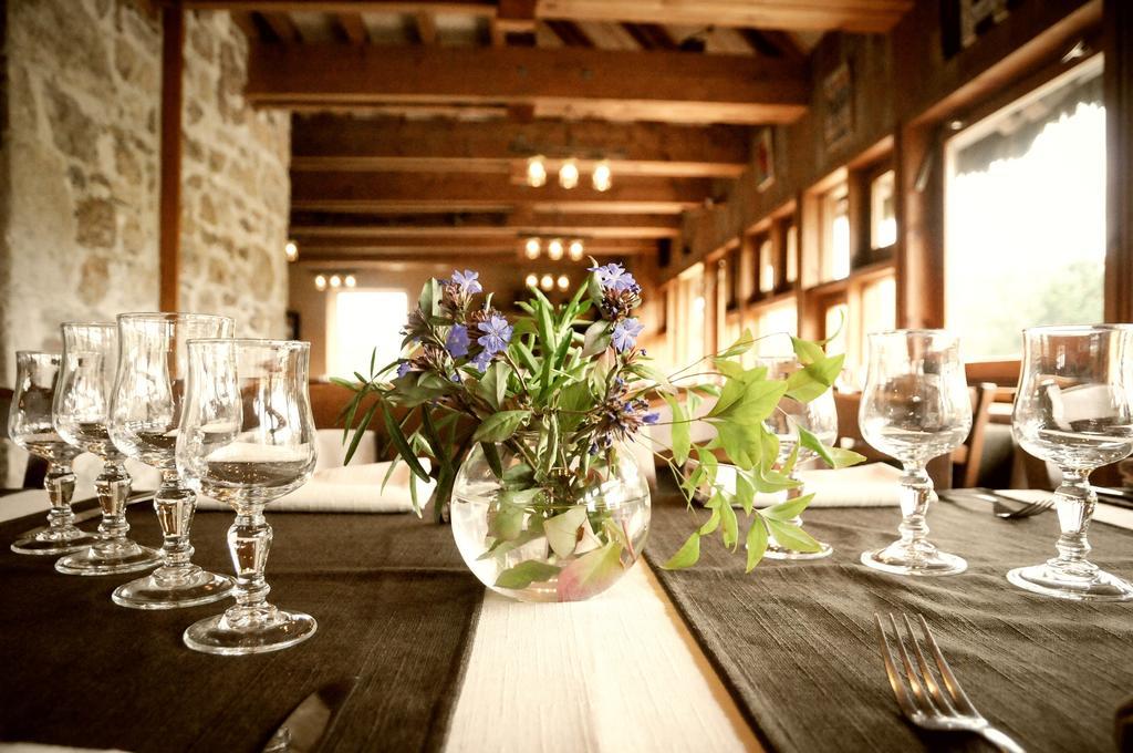 Le Jas Du Mas Hotel Saint-Anthème Eksteriør billede